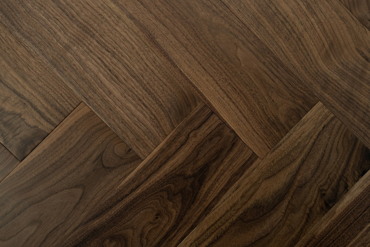 Engineered Floor 14mm Herringbone American Walnut FSAMW4308