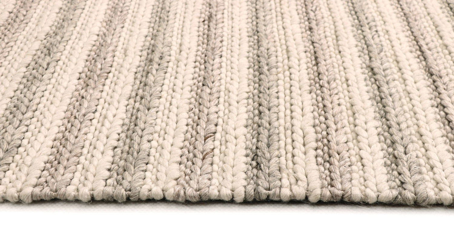 Choti rug in Multi – view 3