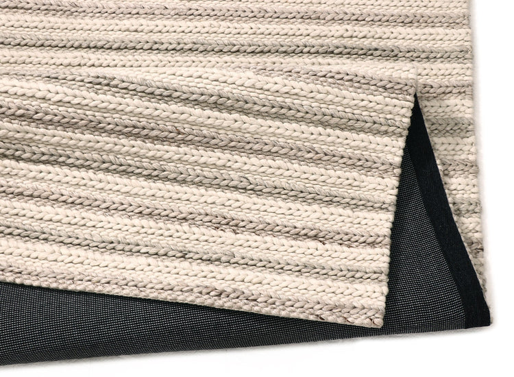 Choti rug in Multi – view 4