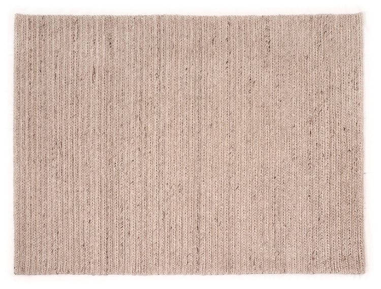 Choti rug in Oyster – full rug view