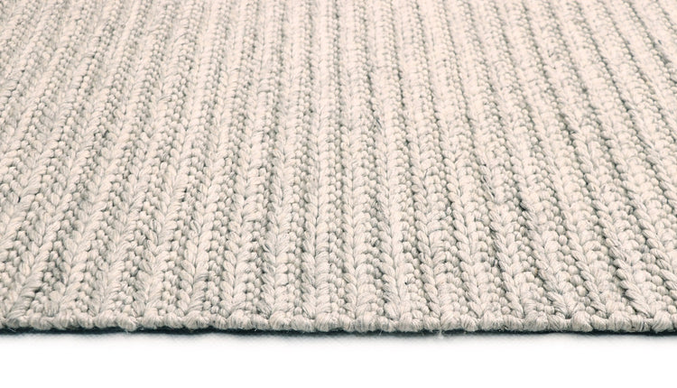 Choti rug in Steel – view 2