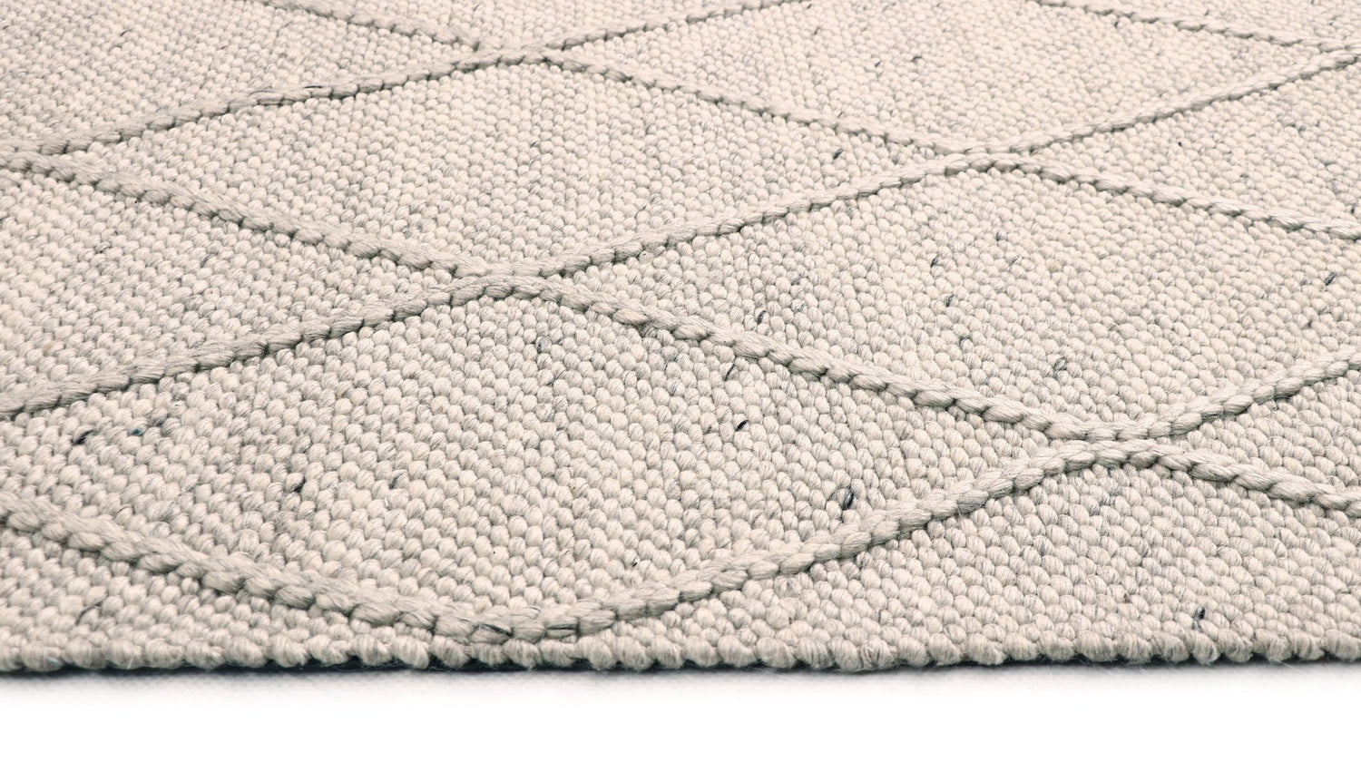 Hallie rug in Steel – view 2