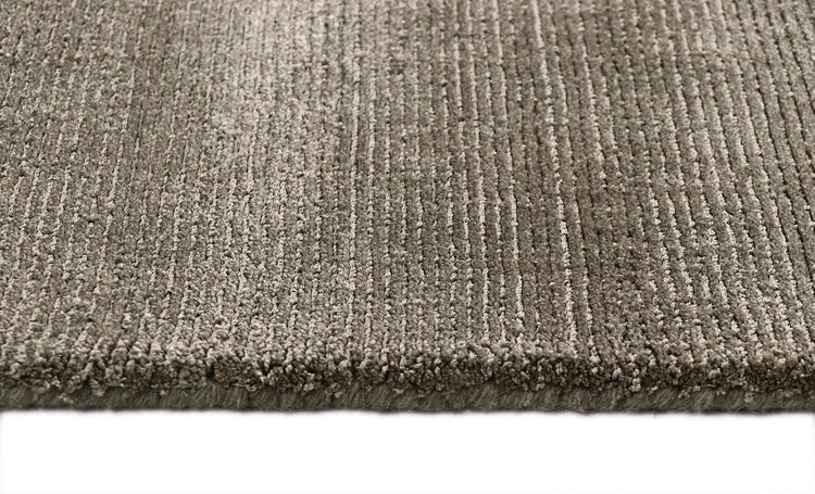 Kaliah rug in Grey – view 2