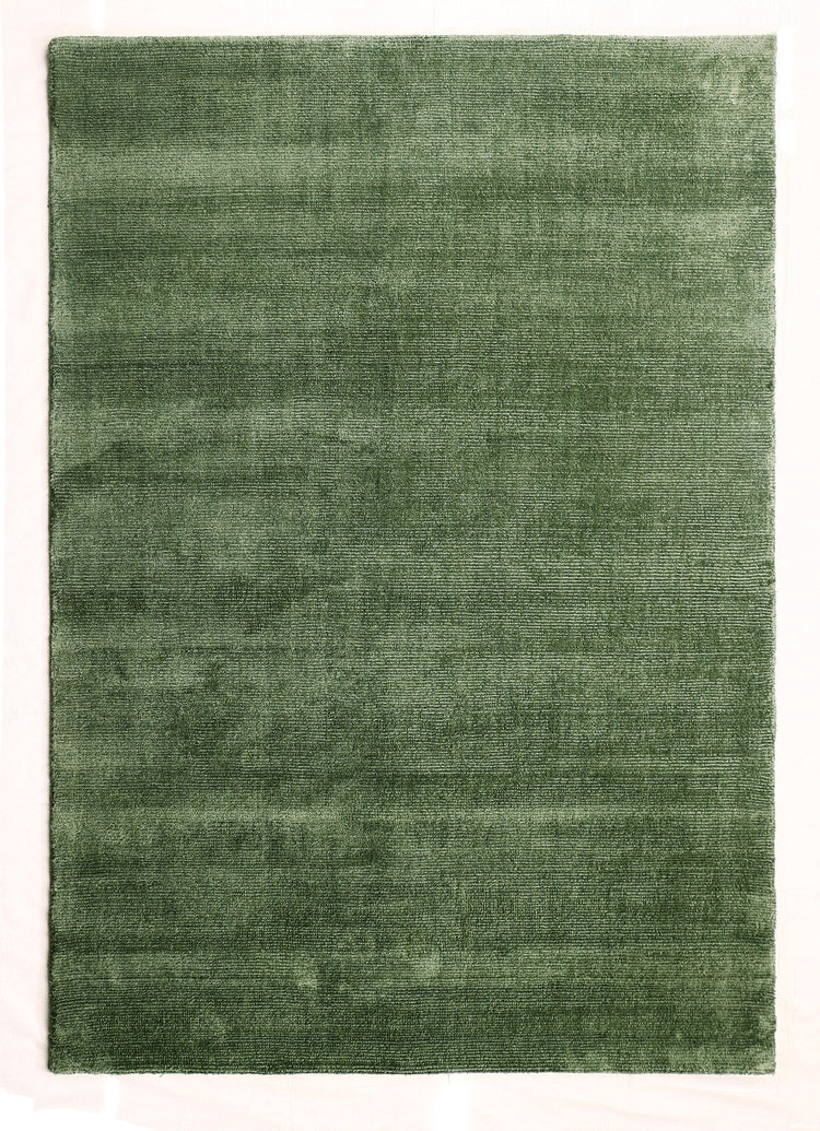 Kaliah rug in Olive – full rug view