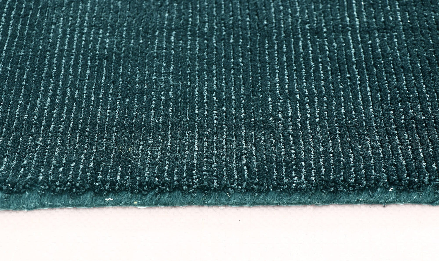 Kaliah rug in Petrol – view 2